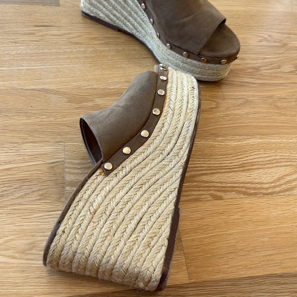 A pair of Zara shoes, camel color. - Picture 5 of 7